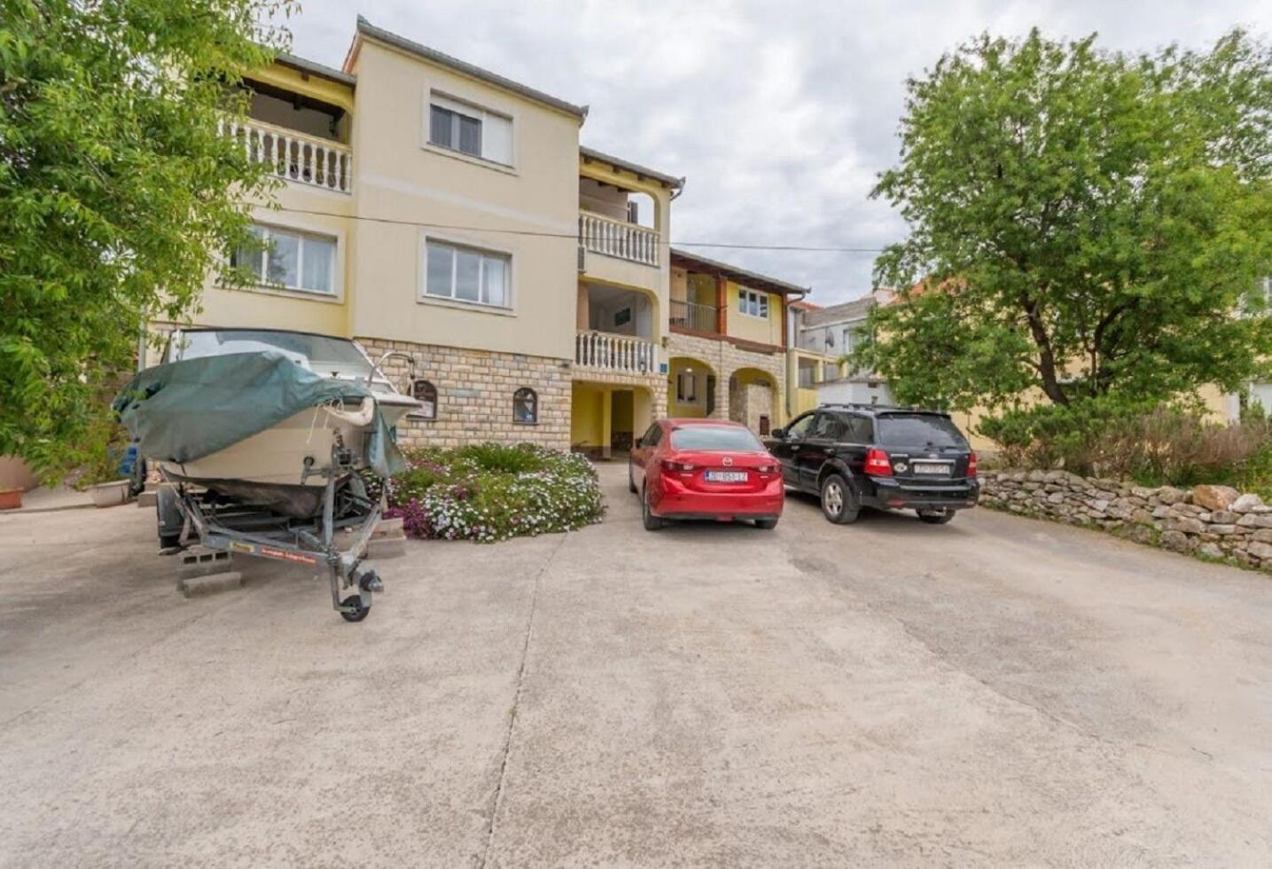 Appartamento Teresa - Great Location & Parking Sali